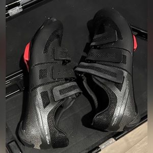 Pearl Izumi Men’s Quest Studio Cycling Shoes Size 41